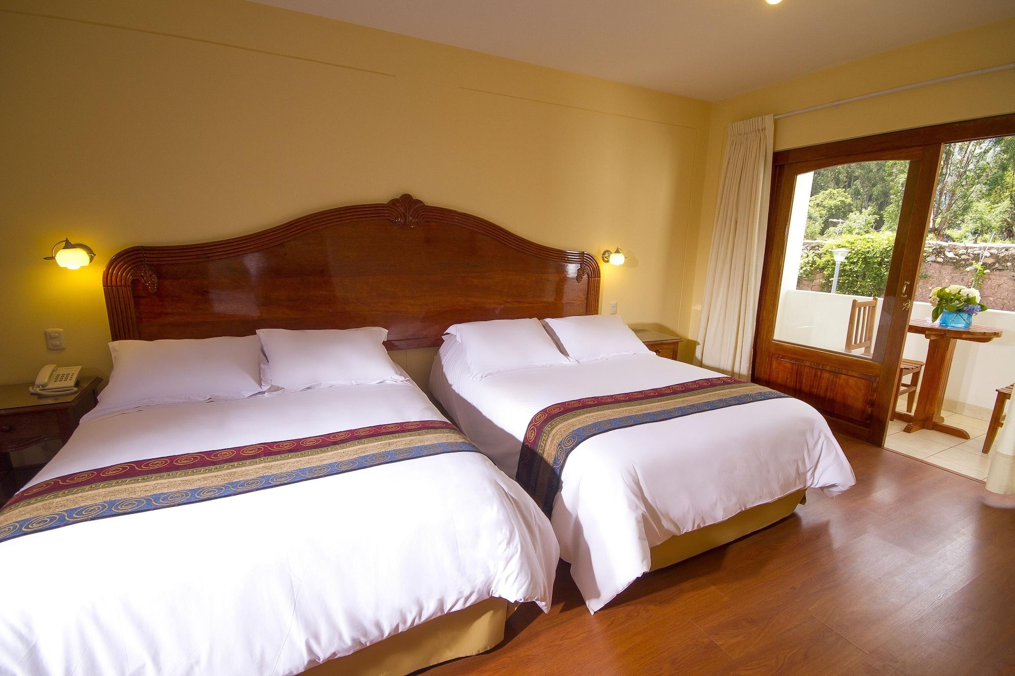 Hotel Agustos Урубамба Экстерьер фото