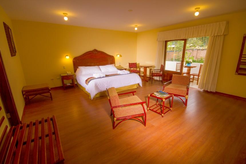 Hotel Agustos Урубамба Экстерьер фото