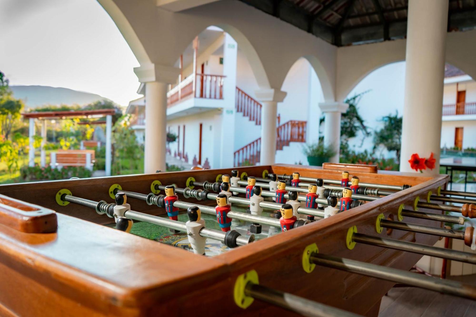 Hotel Agustos Урубамба Экстерьер фото