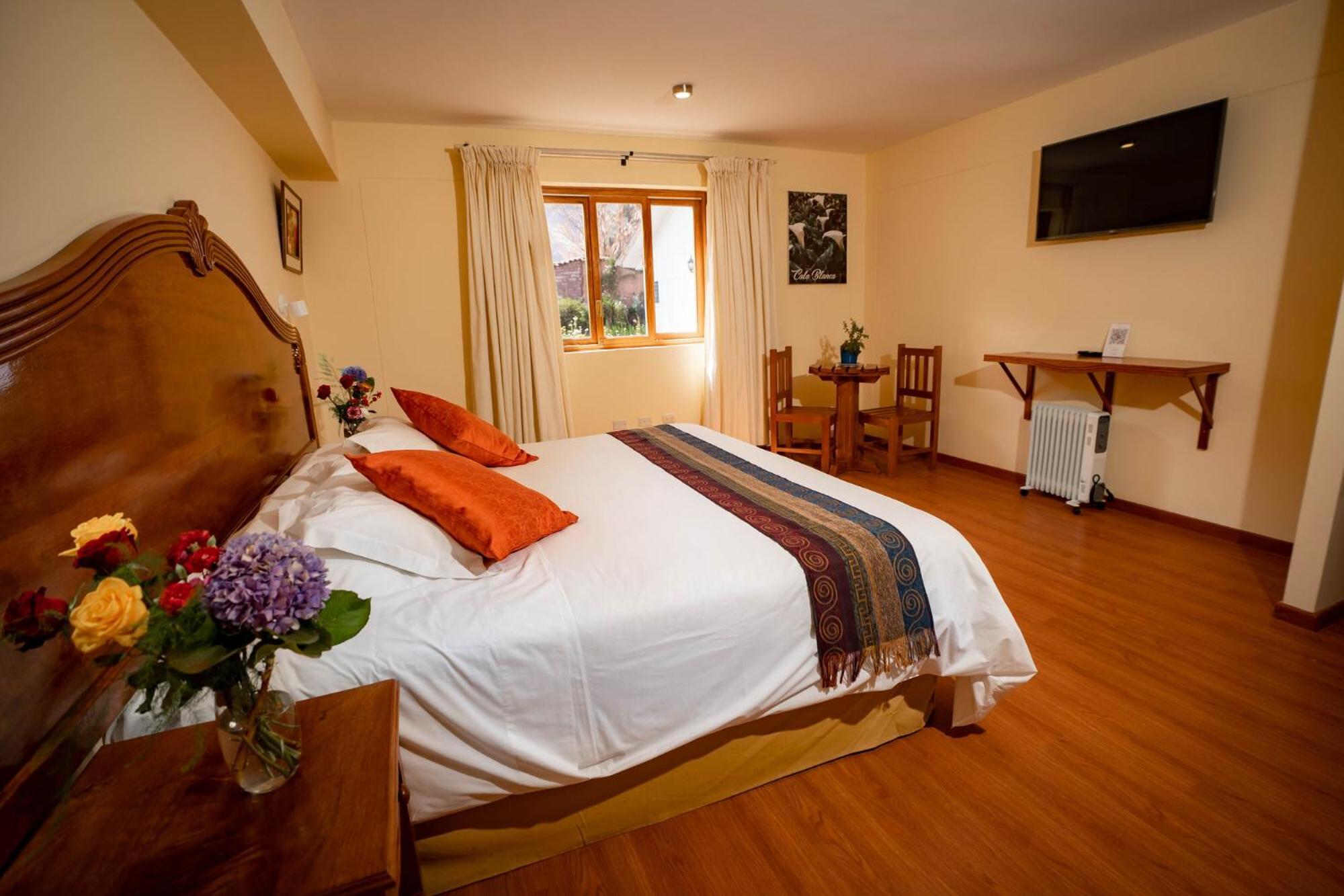 Hotel Agustos Урубамба Экстерьер фото